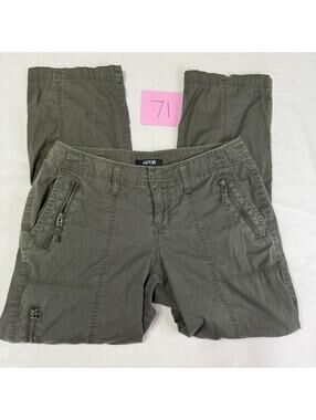 APT. 9 Petite 6P Olive Green Cargo Pants